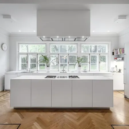 High Status In The Most Luxurious House In Apartment Tallinn
