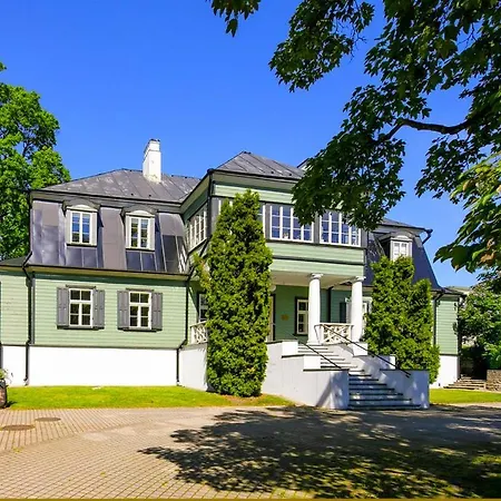 High Status In The Most Luxurious House In Tallinn